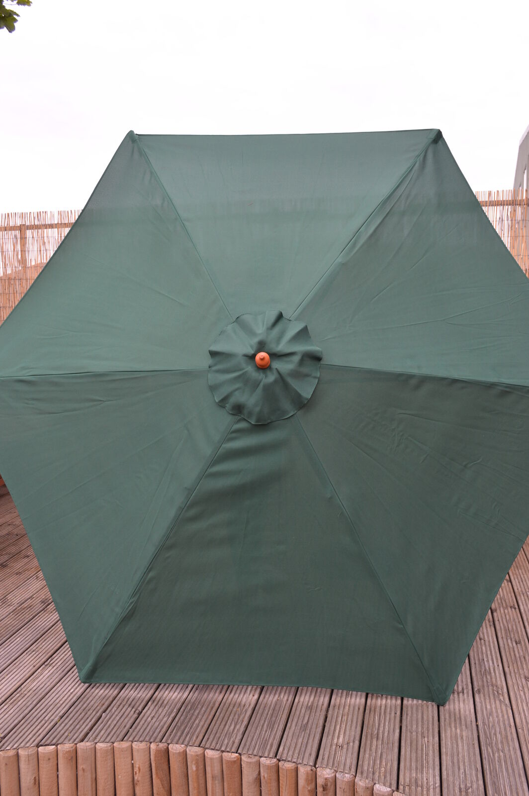 2.4m Wooden Garden Parasol 36mm Green Umbrella Large Furniture Canopy Polyester 2.4m Wooden Garden Parasol 36mm Green Umbrella Large Furniture Canopy Polyester